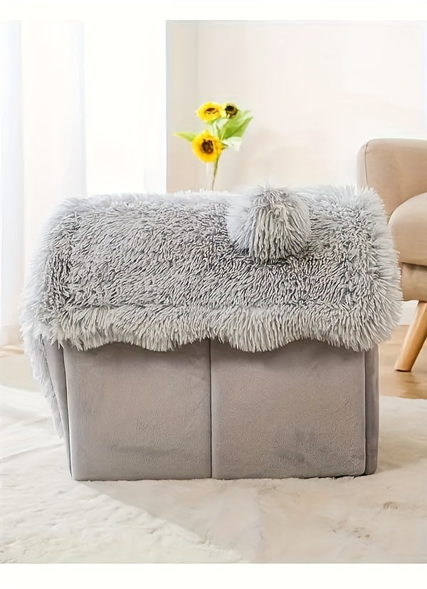 Comfortable plush bed for dogs and cats