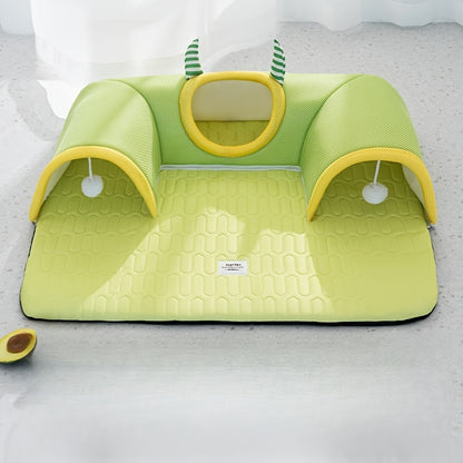Cat tunnel with fiber fabric
