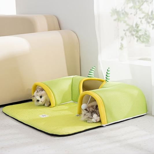 Cat tunnel with fiber fabric
