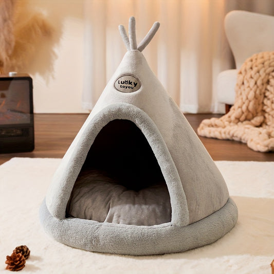 Reindeer shaped tent for pets