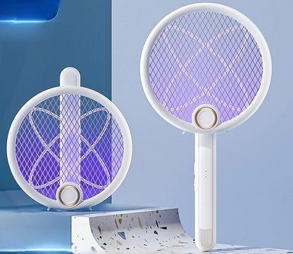 Racket kills flies and mosquitoes