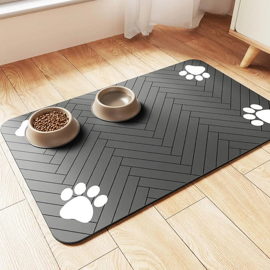 Tapis en caoutchouc imperméable pour chiens et chats