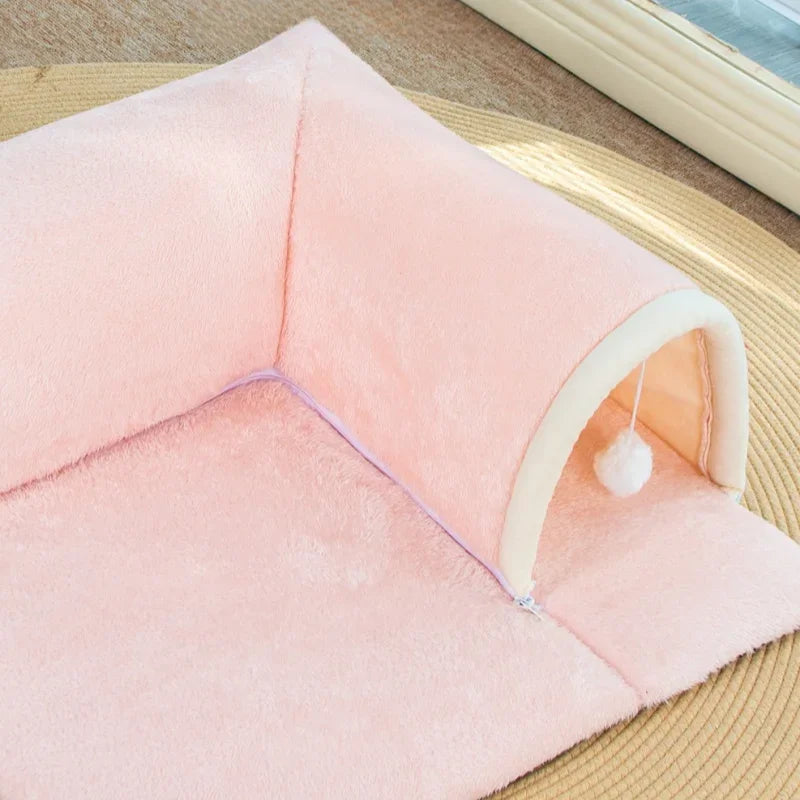 V-shaped cat tunnel bed