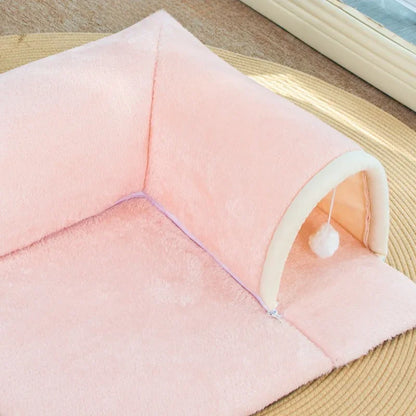 V-shaped cat tunnel bed