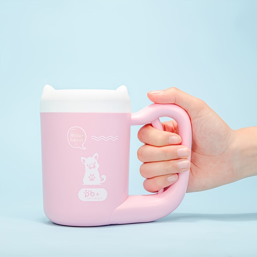 Paw cleaning cup for dogs and cats